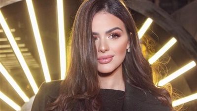 هنادي مهنا بإطلالة رقيقة في أحدث ظهور