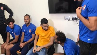 مؤمن زكريا يصل النادي لتكريمه من قبل الجهاز الفني