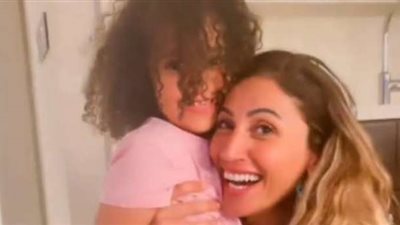 نجمة التريند.. دينا الشربيني تتصدر مواقع التواصل الاجتماعى بعد ظهورها مع نجلة محمد رمضان