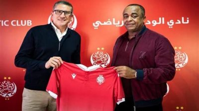 الوداد المغربي يعلن إقالة جاريدو وتعيين جاموندي لقيادة الفريق بدوري الأبطال