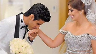 حمدي الميرغني يتغزل بزوجته في عيد زواجهما الثالث: حبيبتي بنت الأصول