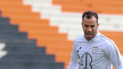 بعد فسخ تعاقده مع الشباب.. هل ينضم جمال بلعمري لصفوف النادي الأهلي؟