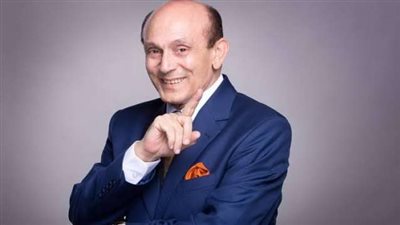 محمد صبحى يعلن موعد عرض مسرحية ”ملك سيام”