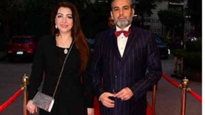 زوجة أحمد عبد العزيز تخطف الأنظار بجمالها في أحدث ظهور