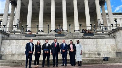 بالصور .. شاهد تفاصيل زيارة وزير التعليم العالي لجامعة University College London