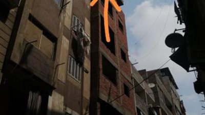 اللواء خالد عبد العال يأمر بسرعة إزالة الجزء المنهار من عقار  شارع منشية التحرير بعين شمس