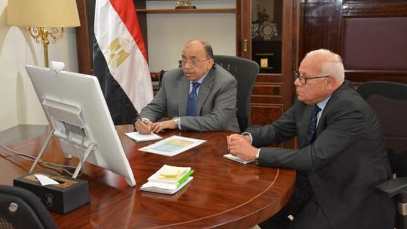 وزير التنمية المحلية