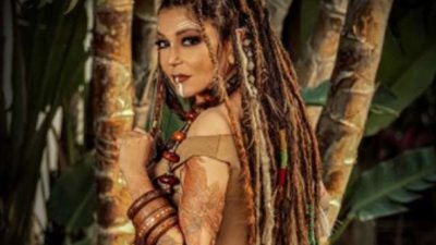 سميرة سعيد تروج لأغنيتها الجديدة