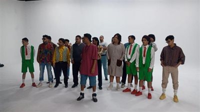 أوكا يبدأ تصوير أحدث أغانيه بعنوان ”اتدلع ١٩٩١”