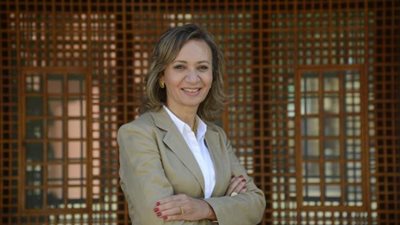 أستاذ بالجامعة الأمريكية تستخدم أنابيب الكربون النانوية لتدعيم الألمنيوم