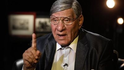 مفيد فوزى يطمئن جمهوره على حالته الصحية