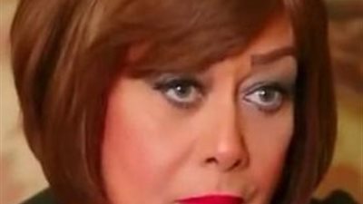 هالة فاخر زوجة يحيي الفخراني في مسلسل ”نجيب زاهي ذركش”