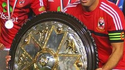 الأهلي يحتفل بدرع الدوري في الملعب..تعرف علي الموعد