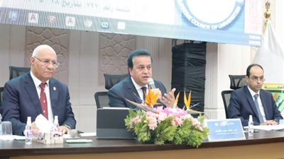 ناقش استعدادات الامتحانات .. تفاصيل اجتماع المجلس الأعلى للجامعات بجامعة بنها