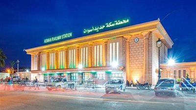 شرطة النقل والمواصلات تضبط شخص قام بأفعال غير لائقة أمام محطة سكك حديد أسوان
