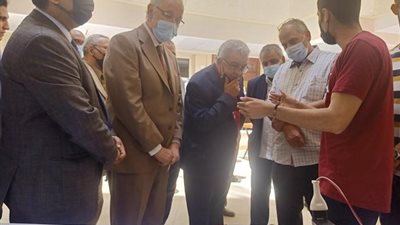بالصور ..هندسة الجامعة المصرية الروسية تفتتح معرض ”الروبوتات” بـ100 مشروع طلابى