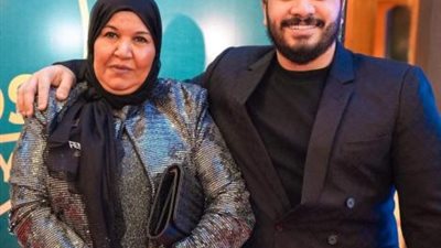 مصطفى حجاج: أمي سر سعادتي في الدنيا ومصدر الطاقة والحب (فيديو)