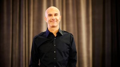 روبين شارما أحد أهم خبراء العالم في مجال التنمية البشرية وإعداد القادة يصل مصر لأول مرة للمشاركة في  EEA talks