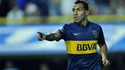 كارلوس تيفيز يعلن اعتزال كرة القدم