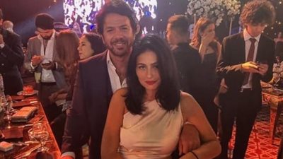 زوجة عمر الشناوى تخطف الأنظار في أحدث ظهور