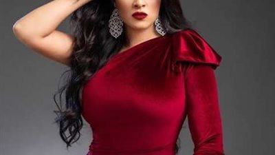 ياسمين عبد العزيز تثير الجدل بمنشور غامض: عوضنى كما وعدتنى