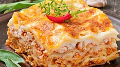 ماذا تعرفين عن خطوات تحضير لازانيا إيطالي في المنزل؟.. إليك الطريقة