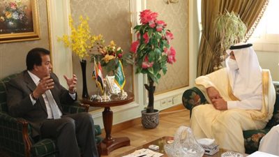 بالصور .. تفاصيل لقاء وزير التعليم العالي والسفير السعودي بالقاهرة
