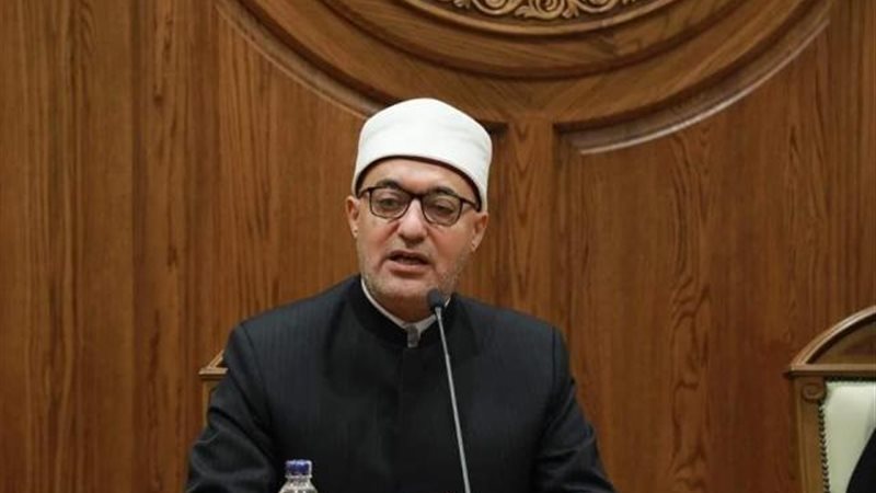 الدكتور نظير عياد
