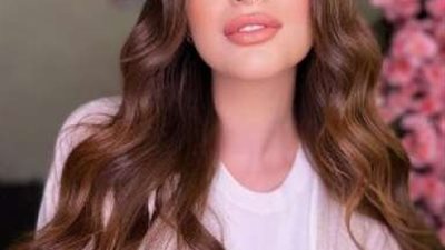 هنادى مهنا تبهر جمهورها بإطلالة رقيقة فى أحدث ظهور