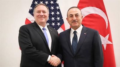 عاجل.. تفاصيل الاتصال الهاتفي بين وزير الخارجية التركي ونظيره الأمريكي