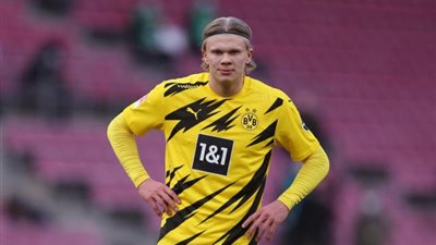 مانشستر سيتي ينهي إجراءات التعاقد مع هالاند رسميا حتى 2027