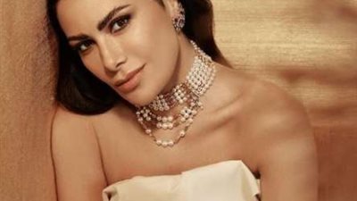 صبا مبارك تخطف الأنظار بإطلالة ساحرة