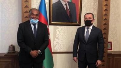 سفير مصر فى أذربيجان يبحث مع وزير الخارجية تعزيز التعاون المشترك