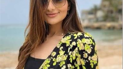 ملك أحمد زاهر بإطلالة ساحرة من لبنان