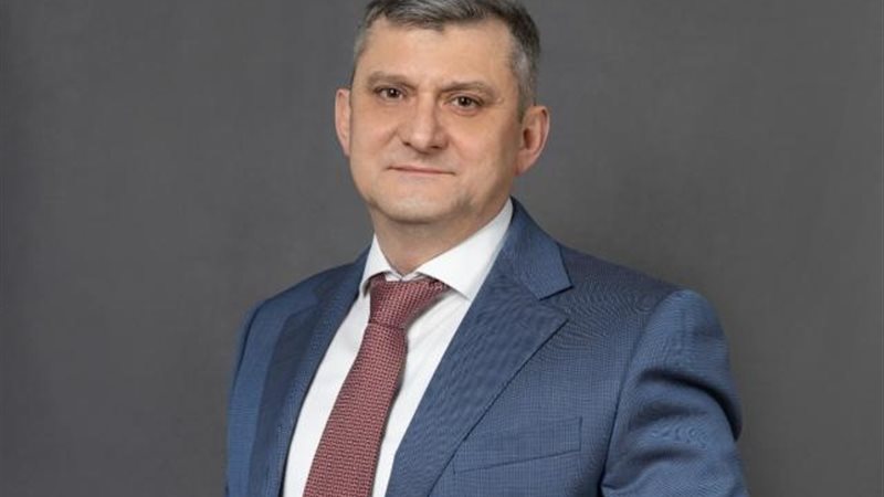 إيجور أوبروبوف المدير