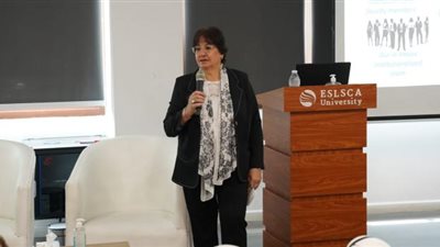 بالصور .. جامعة إسلسكا تنظم ملتقى التعليم التنفيذي الأول