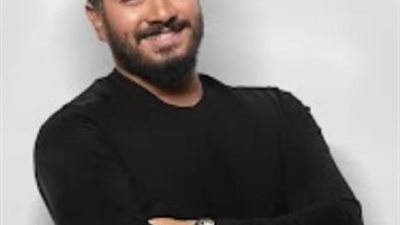 مصطفى حجاج يطرح أولى أغنياته صيف 2022