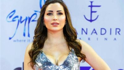 شاهد.. صورة ساخنة لنسرين طافش علي الانستجرام