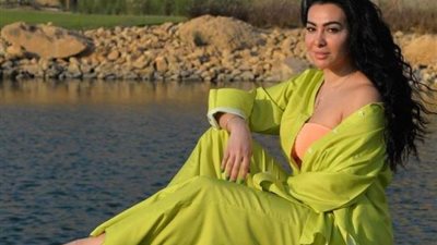 ميرهان حسين بإطلالة صيفية في أحدث ظهور