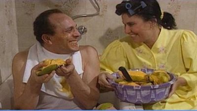 افتقدك كثيراً يا مايسة.. محمد صبحي يستعيد ذكرياته مع الفنانة الراحله سعاد نصر