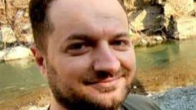 أمير جابري يستأنف العرض ”لسة فاكر” على مسرح ليسيه الحرية بالإسكندرية