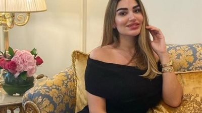 بالأسود.. سارة نخلة تبهر جمهورها بإطلالة جذابة