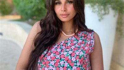 منة عرفة تكشف حقيقة حملها من محمود المهدى