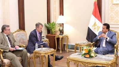 وزير التعليم العالى يبحث آليات التعاون العلمى والتعليمى مع الوكالة الأمريكية للتنمية الدولية