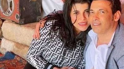 عودة سعد الصغير لزوجته الثانية ويقدم لها 15 بوكيه ورد