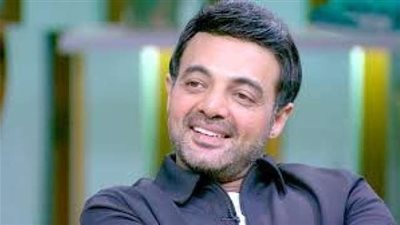 عمرو محمود ياسين يكشف حقيقة تعاقده على مسلسل فى  رمضان 2023