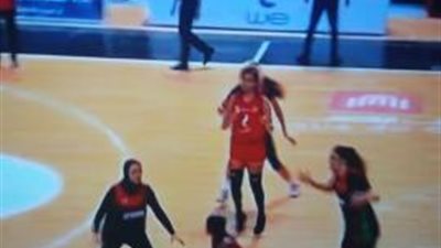 تتويج سيدات الاهلي بدوري السله علي حساب سبورتنج