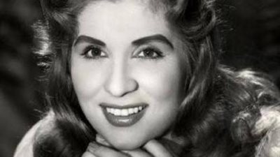 حكاية أغنية ”ساعات ساعات” التي رفضها كبار المطربين..وكانت التعاون الوحيد بين الشحرورة والأبنودي