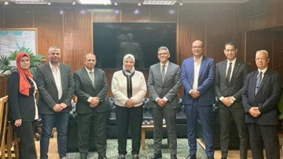 «المصرية لنقل الكهرباء» توقع عقد إخلاء أرض «أهالينا 3» من الخطوط الكهربائية