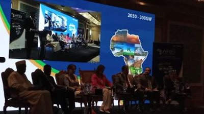 منتدي الطاقة المتجددة في إفريقيا يفتتح فعاليته في إصداره الثاني